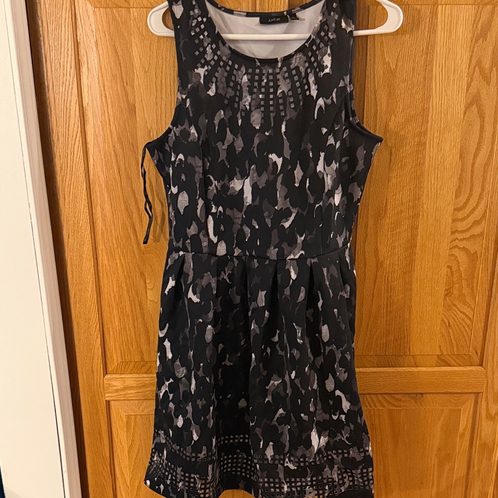 Apt. 9 Black and Gray Patterned Midi Dress